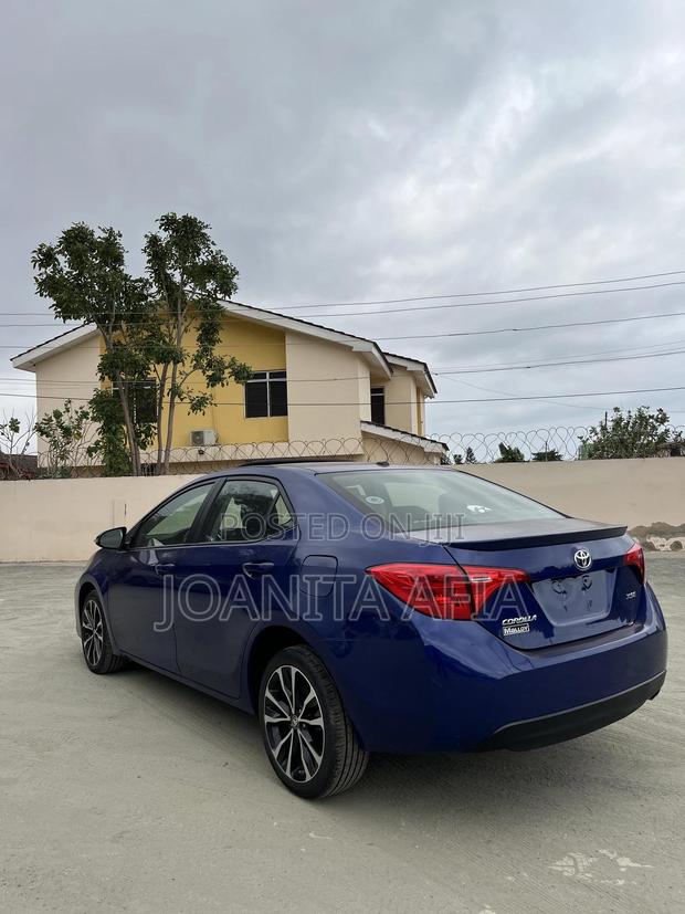 Toyota Corolla XSE 4dr Sedan (1.8L 4cyl CVT) 2017 Blue