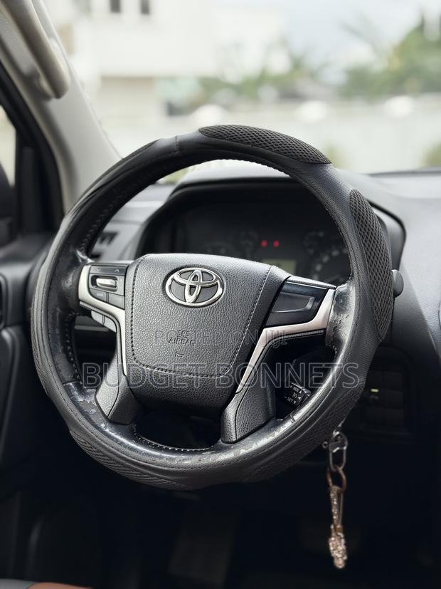 Toyota Land Cruiser Prado 2.7 2020 Black