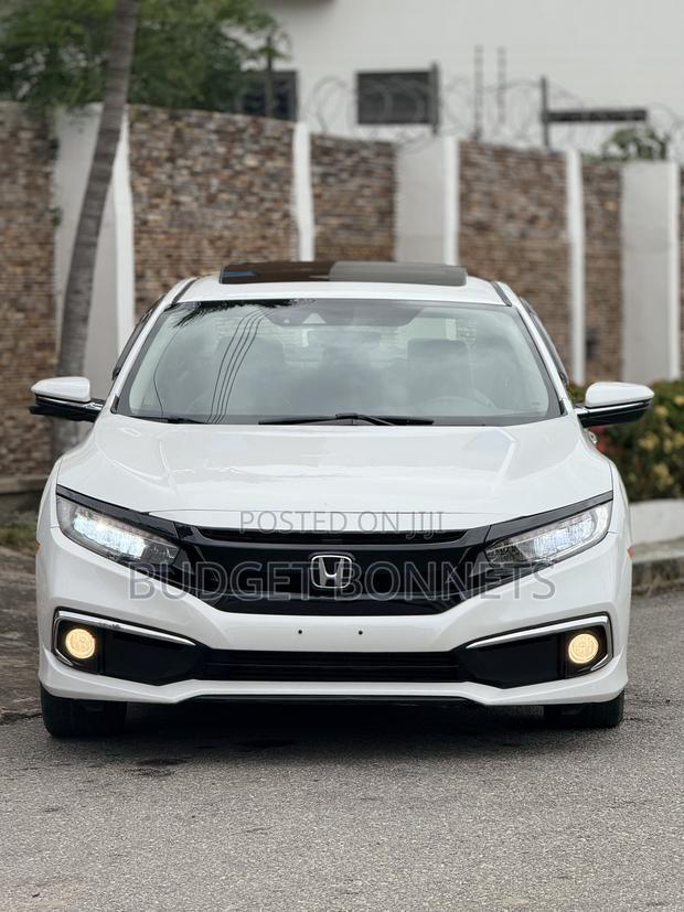 Honda Civic Touring Sedan 2019 White