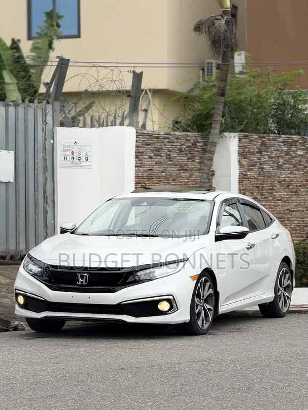 Honda Civic Touring Sedan 2019 White