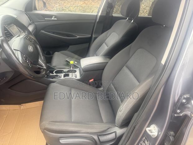 Hyundai Tucson SE AWD 2017 Gray