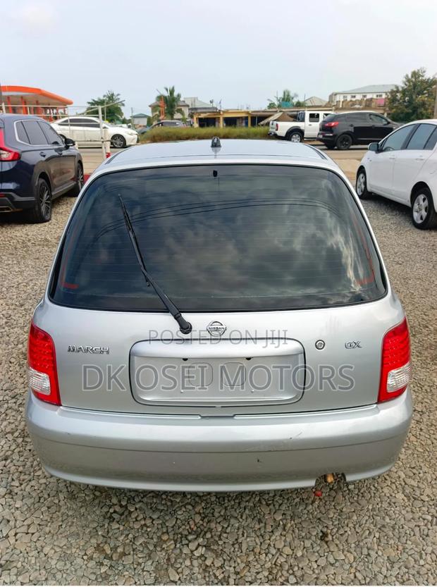 Nissan March 1.5 FWD 2006 Silver