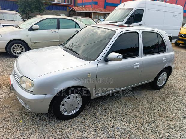 Nissan March 1.5 FWD 2006 Silver