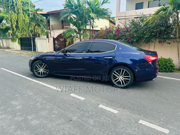 Maserati Ghibli S Q4 AWD 2017 Blue