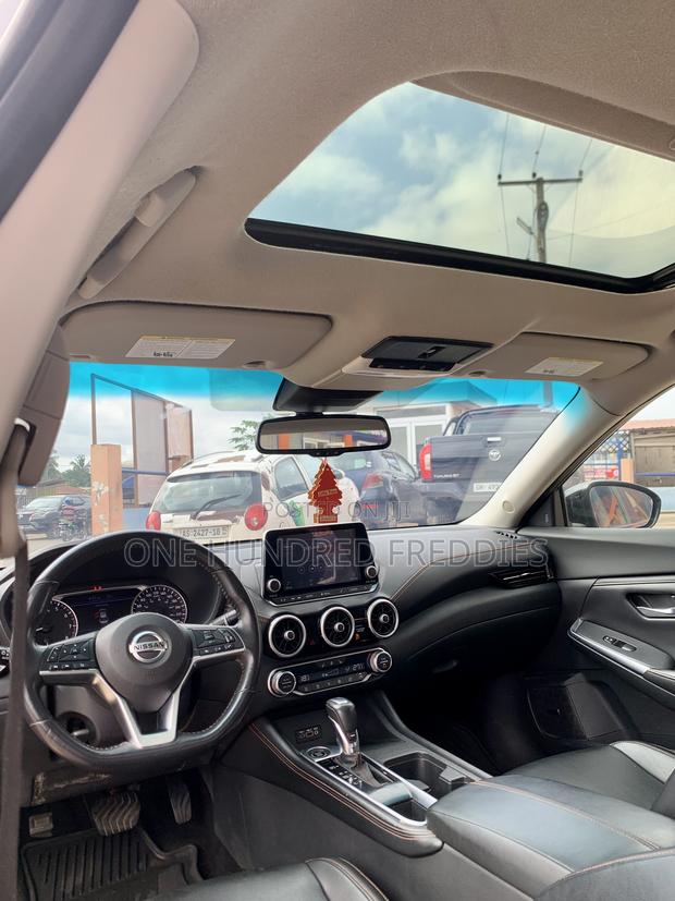 Nissan Sentra SR 2020 Gray