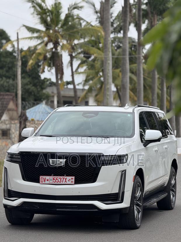 Cadillac Escalade 2021 White