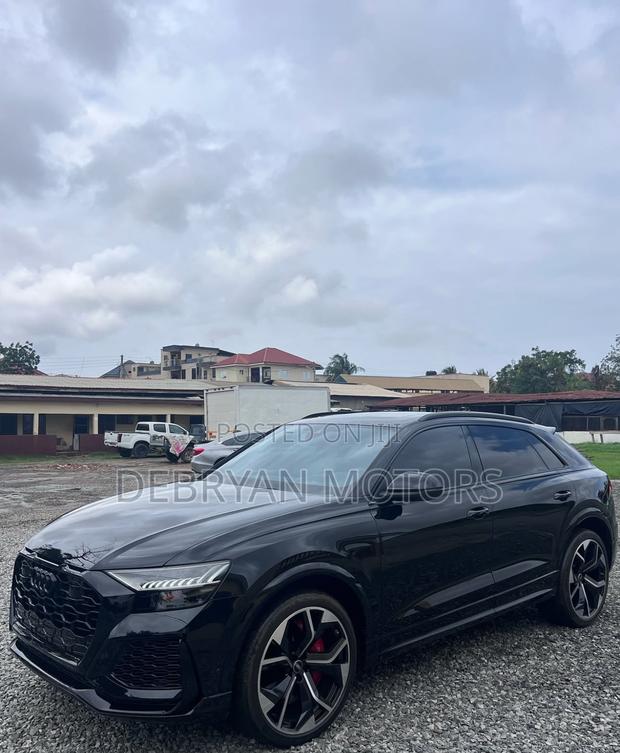 Audi RS Q8 2023 Black