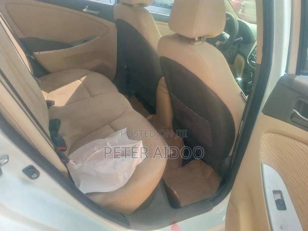Hyundai Accent 2013 White