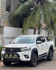 Toyota Hilux Revo Double Cab Deisel 2.4 AWD 2017 White for sale