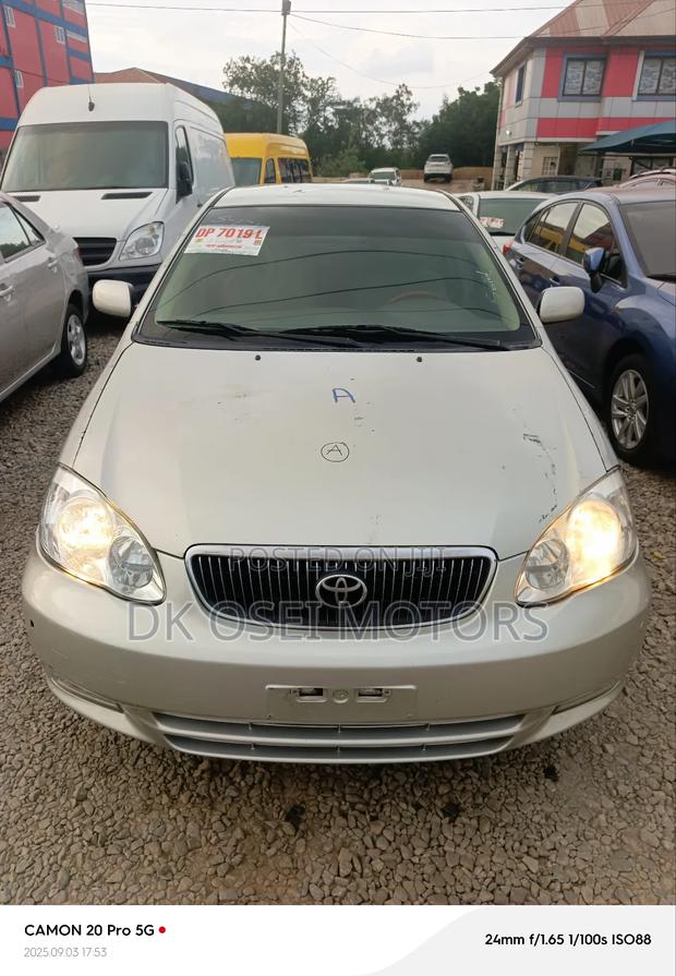 Toyota Corolla Altis 1.8 2008 Brown
