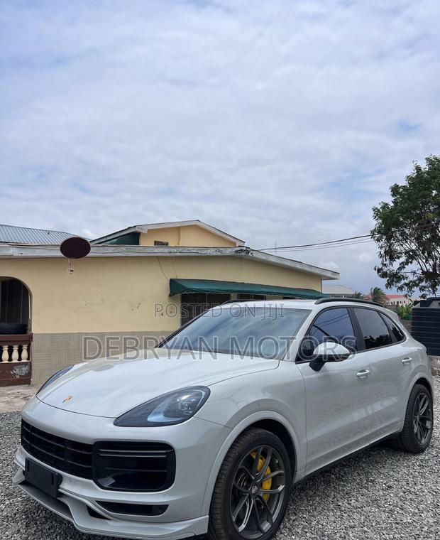Porsche Cayenne 2020 Gray