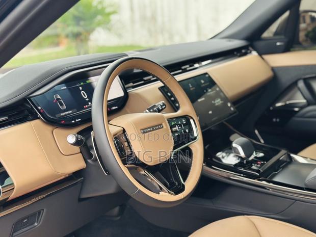 Land Rover Range Rover Sport Dynamic SE 2024 Black
