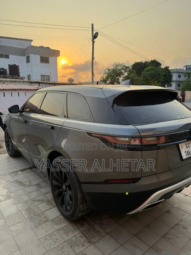 Land Rover Range Rover Velar P250 HSE R-Dynamic 4x4 2018 Gray