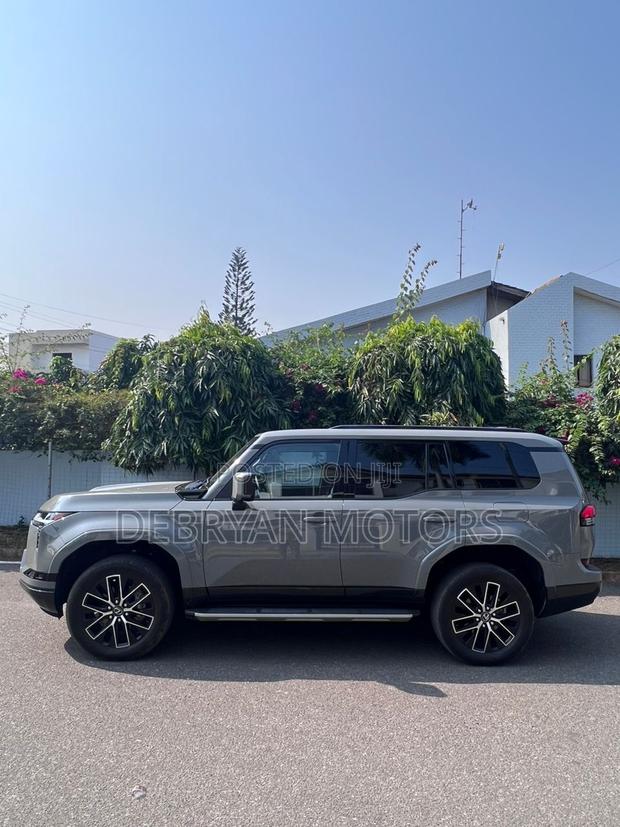 Lexus GX 2025 Gray