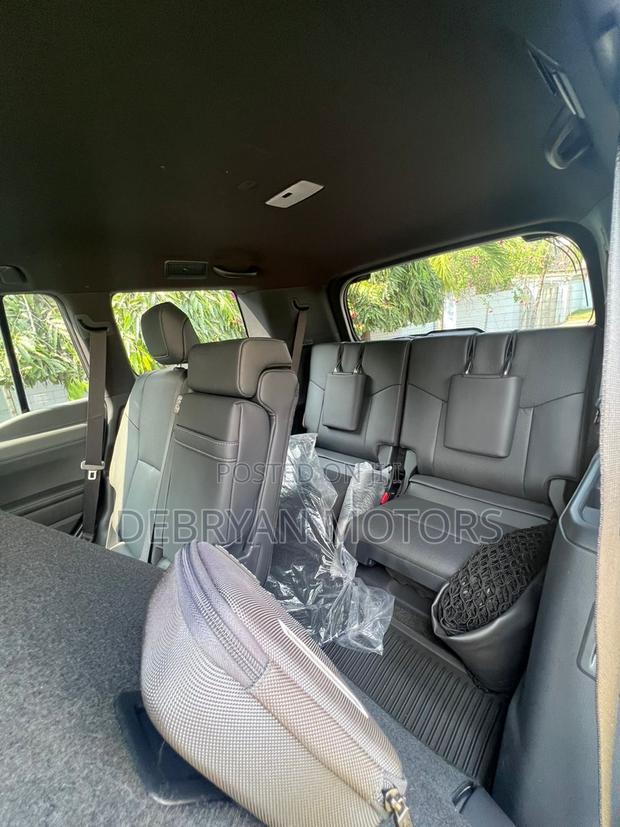 Lexus GX 2025 Gray
