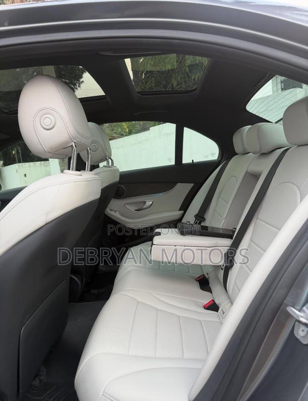 Mercedes-Benz C300 Base C300 AWD 4MATIC Sedan 2018 Silver