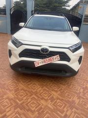 Toyota RAV4 XLE 2022 White for sale