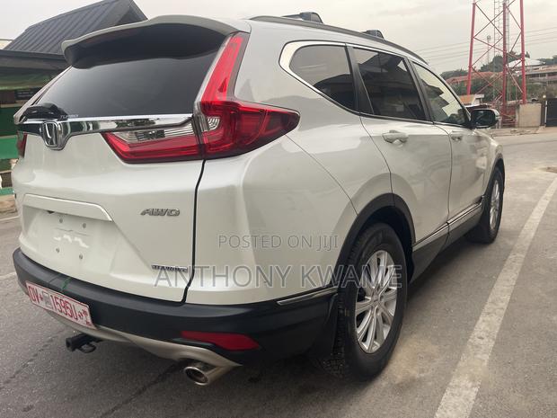 Honda CR-V Touring AWD 2018 White