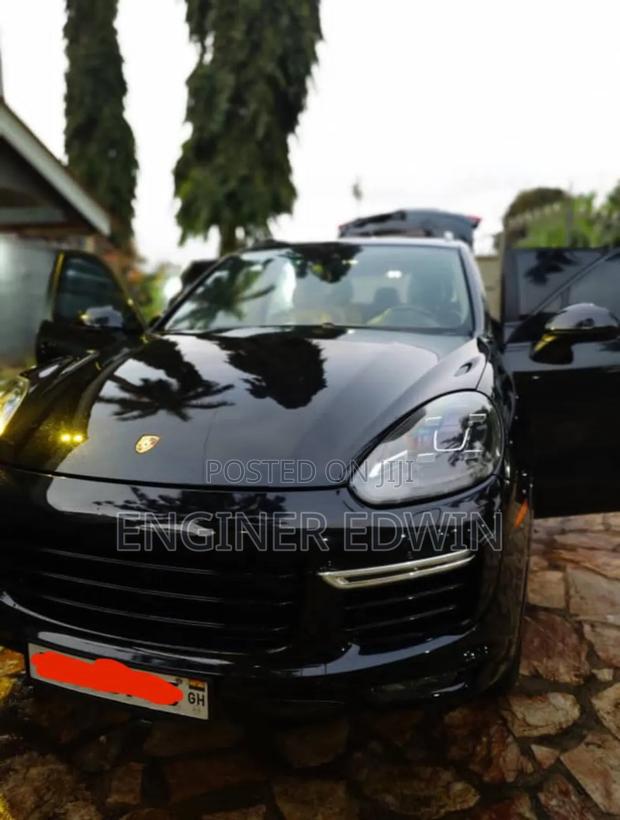 Porsche Cayenne Turbo AWD 2016 Black