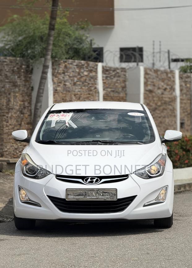 Hyundai Avante 2014 White