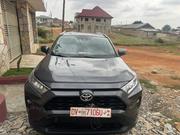 Toyota RAV4 XLE 2021 Gray for sale