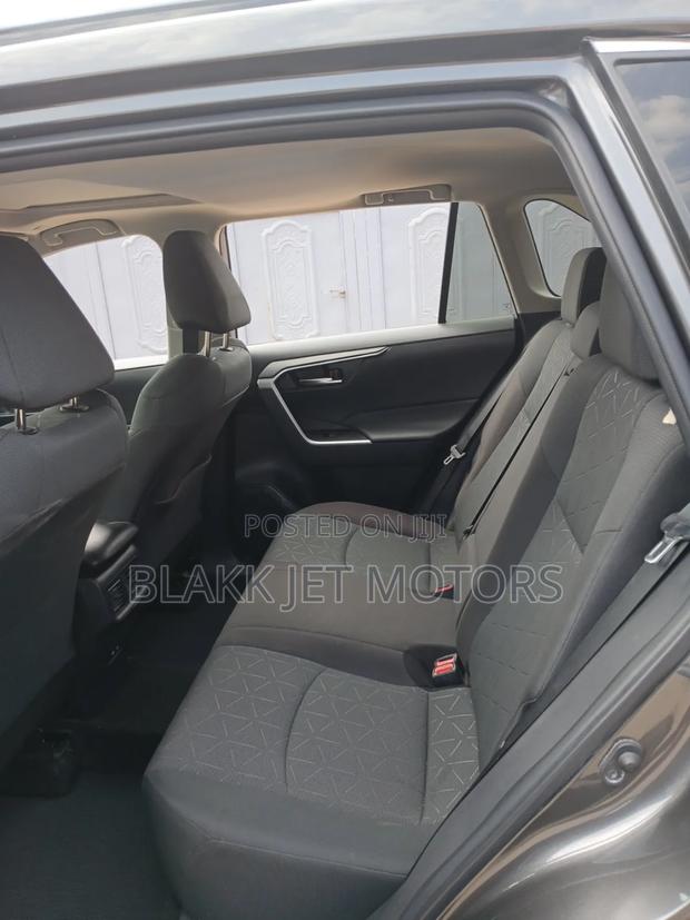 Toyota RAV4 XLE AWD 2023 Burgundy