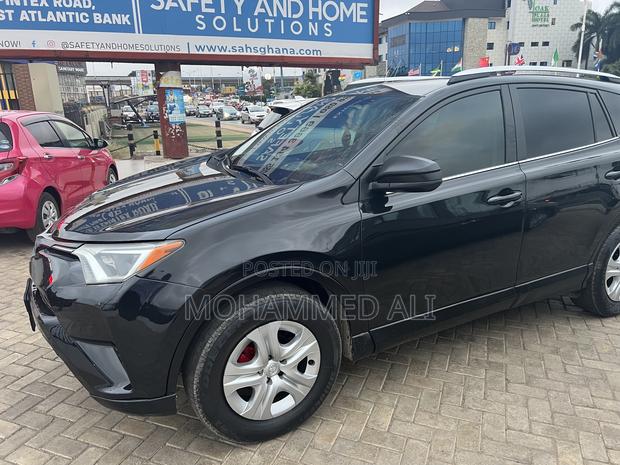 Toyota RAV4 LE AWD (2.5L 4cyl 6A) 2017 Black