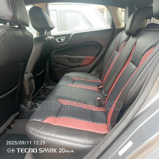 Ford Fiesta 2014 Gray