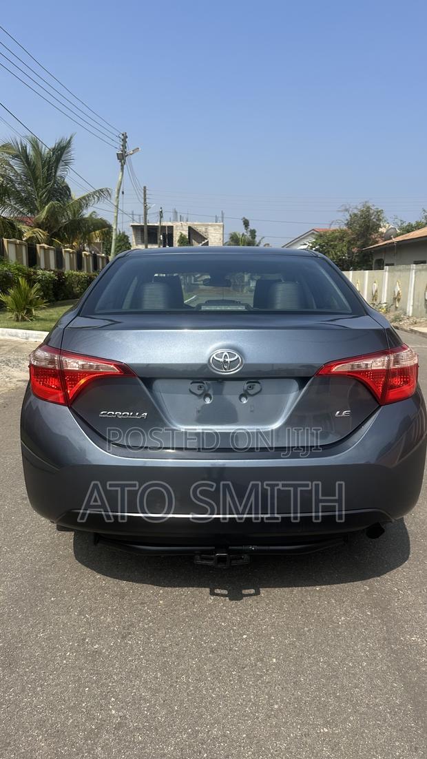Toyota Corolla 2017 Gray