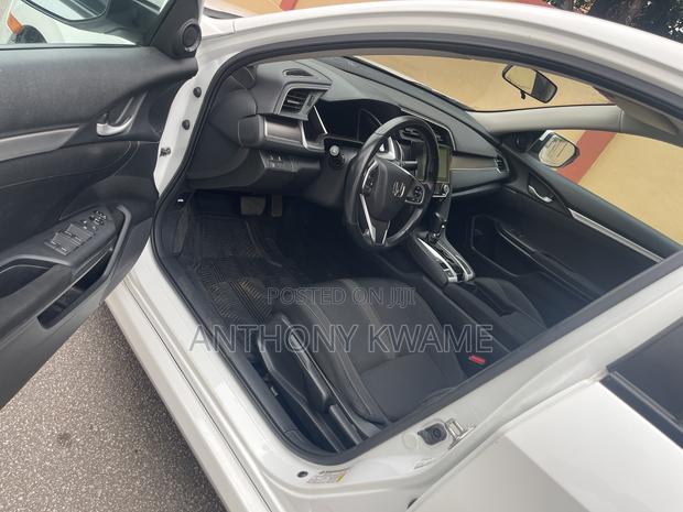Honda Civic 2017 White
