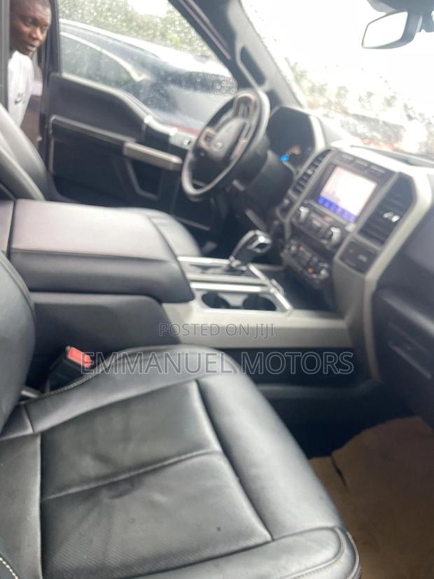 Ford F-150 2019 Black