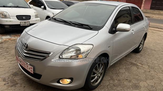 Toyota Vios 2011 Silver