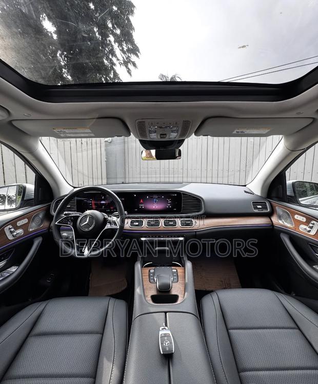 Mercedes-Benz GLE-Class GLE 350 4MATIC 2024 Silver