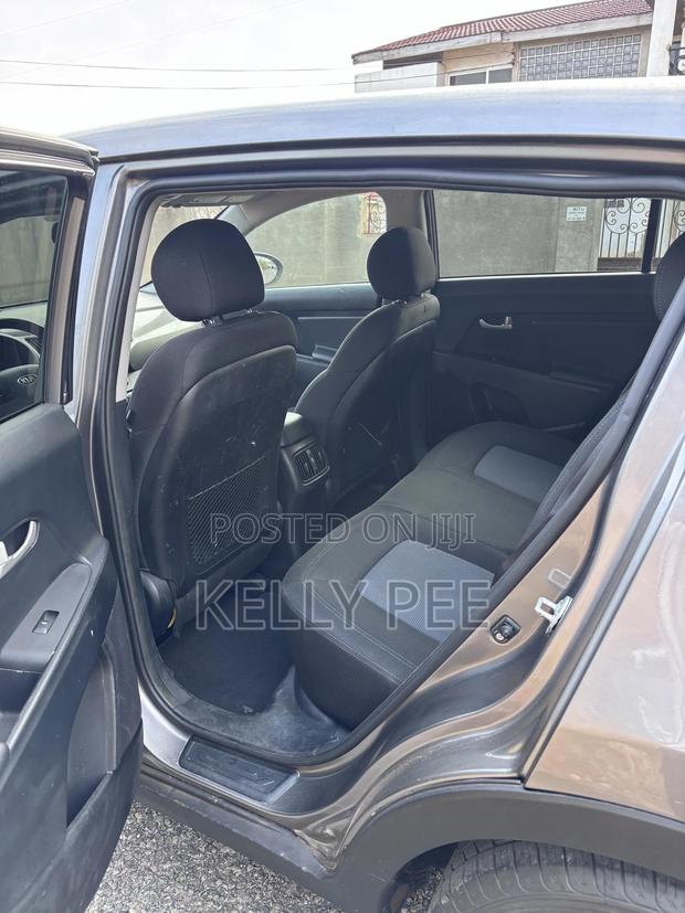 Kia Sportage LX 4dr SUV AWD (2.4L 4cyl 6A) 2016 Gray