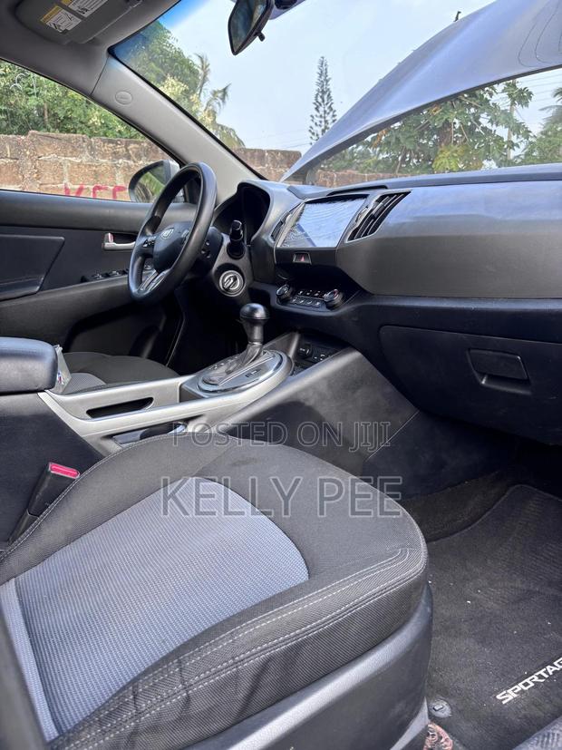 Kia Sportage LX 4dr SUV AWD (2.4L 4cyl 6A) 2016 Gray