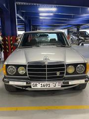 Mercedes-Benz W123 1979 Silver for sale