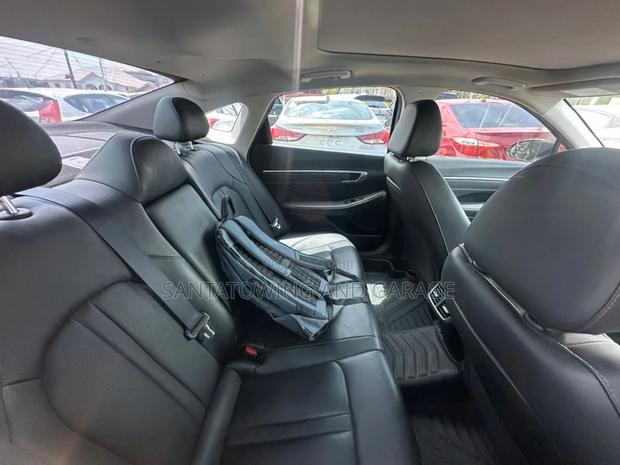 Hyundai Sonata SEL Plus 2021 Gold