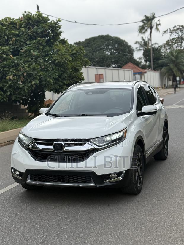Honda CR-V Touring 4dr SUV AWD (1.5L 4cyl CVT) 2017 White
