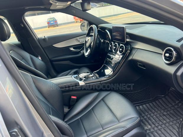 Mercedes-Benz C300 2015 Silver