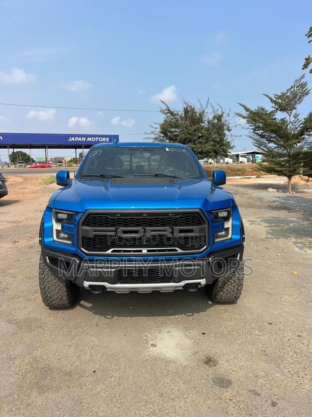 Ford F-150 Raptor 2023 Blue