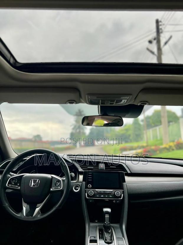 Honda Civic EX-L Sedan 2019 White