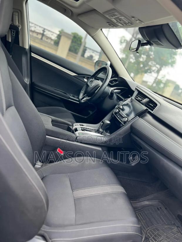 Honda Civic EX-L Sedan 2019 White