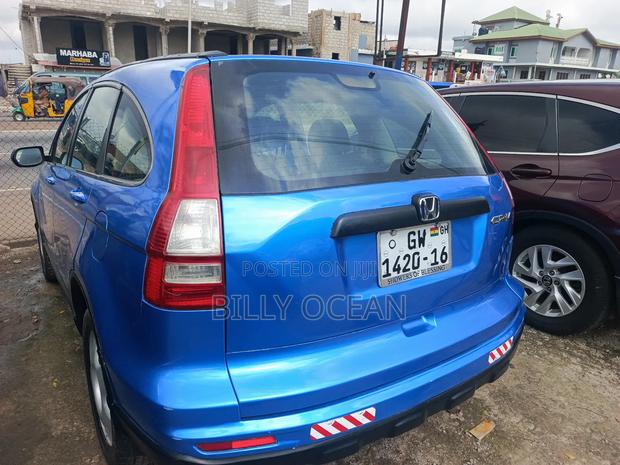 Honda CR-V 2010 Blue