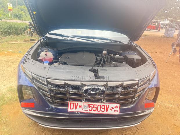 Hyundai Tucson SE 2022 Blue