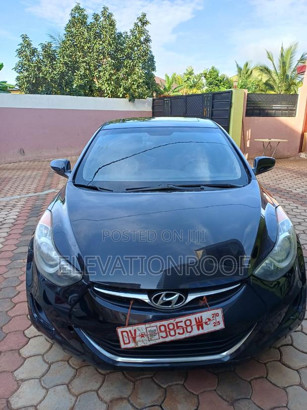 Hyundai Elantra Limited Sedan FWD (1.8L 4cyl 6A) 2013 Black