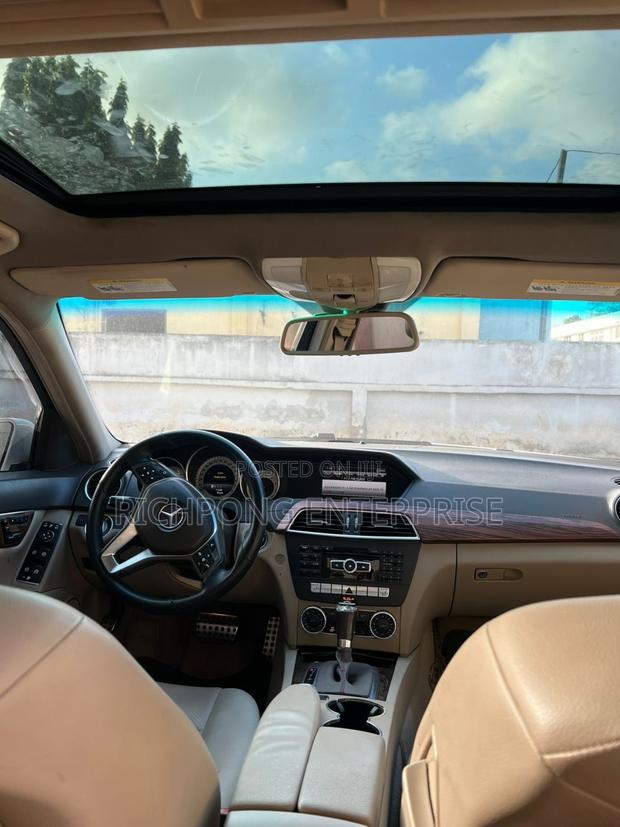 Mercedes-Benz C250 2014 White