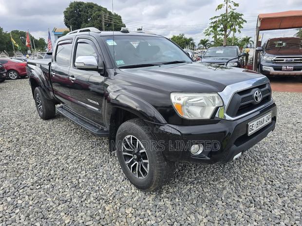 Toyota Tacoma V6 4dr Double Cab 4WD 5.0 ft. SB (4.0L 6cyl 5A) 2014
