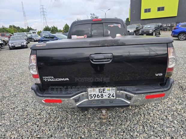 Toyota Tacoma V6 4dr Double Cab 4WD 5.0 ft. SB (4.0L 6cyl 5A) 2014