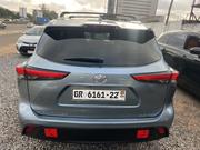 Toyota Highlander XLE 2022 Blue for sale