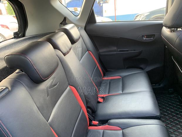 Toyota Ractis 2013 Black